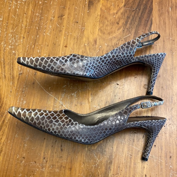 Stuart Weitzman Sling Back Pointy Shoes - Size 8.5 (US) - Picture 2 of 6